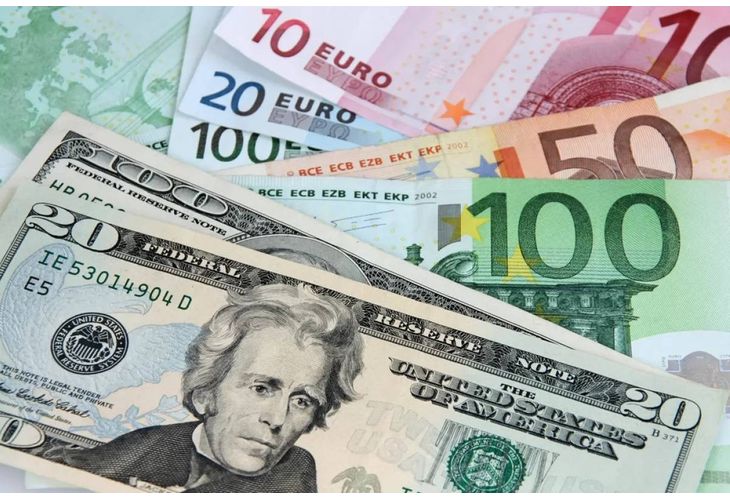 Долари и евро