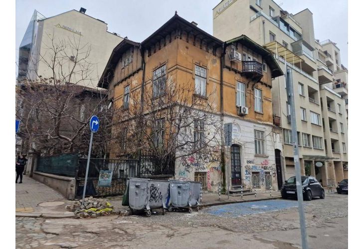 Къщата на ул. "Стара планина" 9 Къщата на ул. "Стара планина" 9