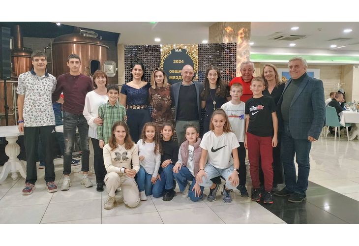 Милица Мирчева (СКЛА "Атлет") стана за пети път Спортист №1 на община Мездра Милица Мирчева (СКЛА "Атлет") стана за пети път Спортист №1 на община Мездра