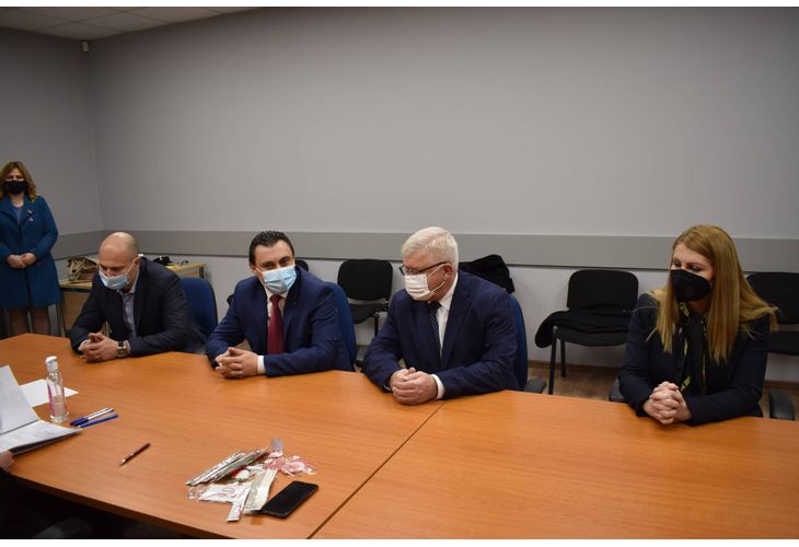 Министрите Ананиев и Ахладова водят листата на ПП ГЕРБ в Перник