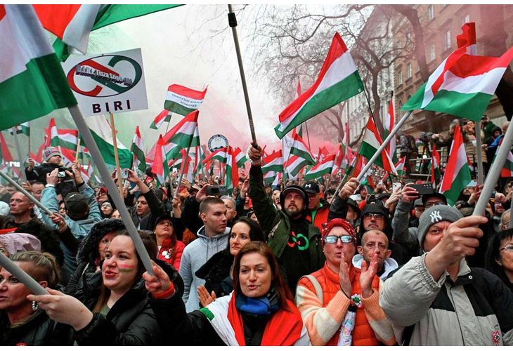 Митингът на опозиционната партия "Тиса"