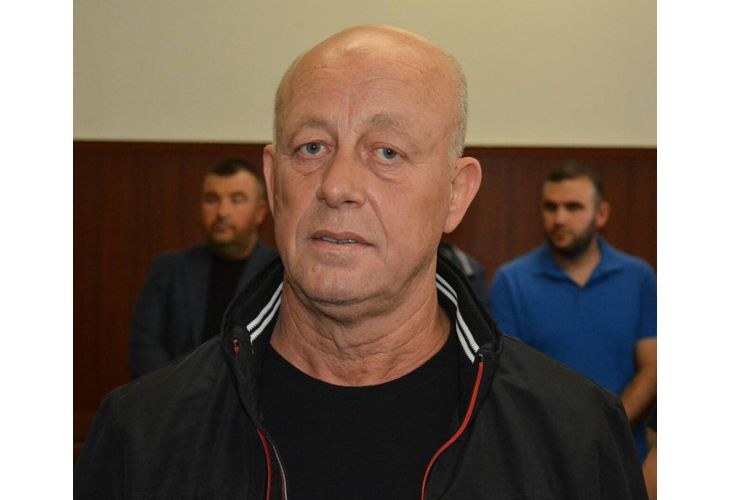 Мюмюн Искендер Мюмюн Искендер
