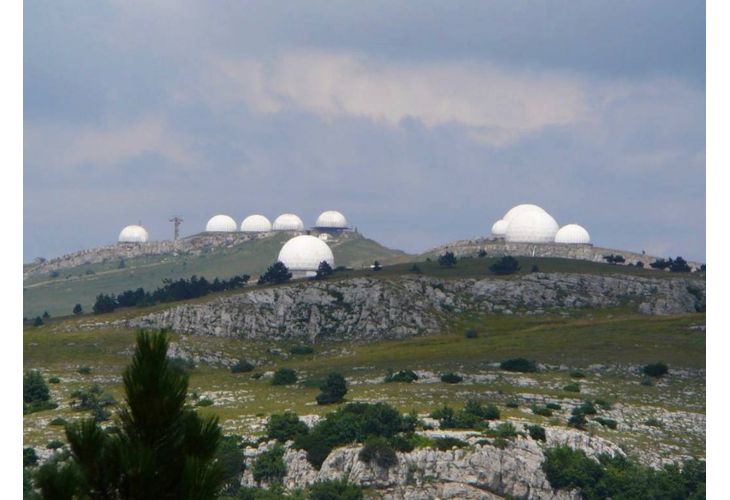 Руската база за противовъздушна отбрана на връх Ай-Петри в Кримските