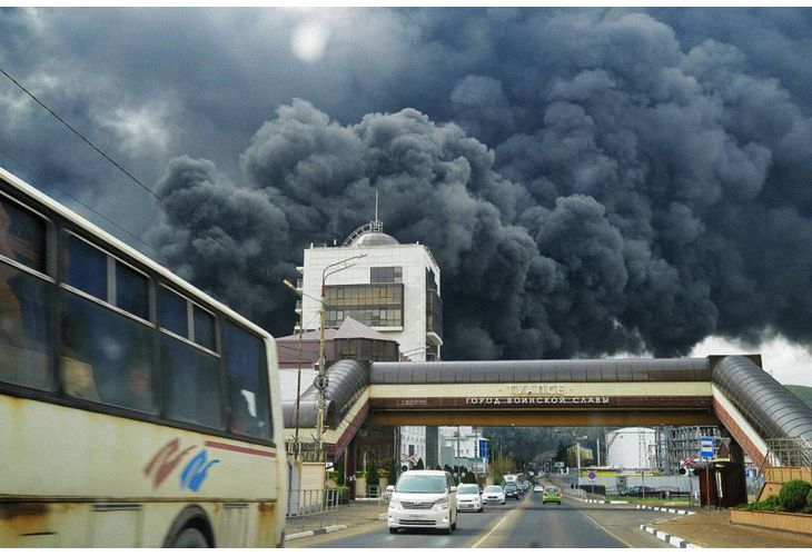Пожарът в рафинерията в Туапсе