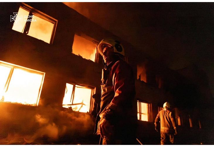Пожраи в Киев, вследствие на руския терористичен удар