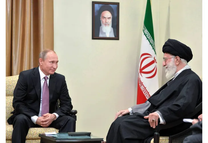 Путин и аятолах Хаменей