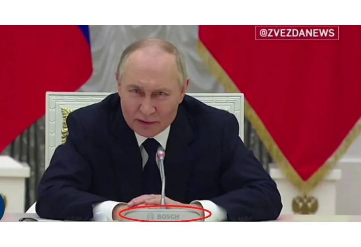 Диктаторът Путин, докато говори на микрофон на Bosch: Да задушим западните технологии и платформи Диктаторът Путин, докато говори на микрофон на Bosch: Да задушим западните технологии и платформи