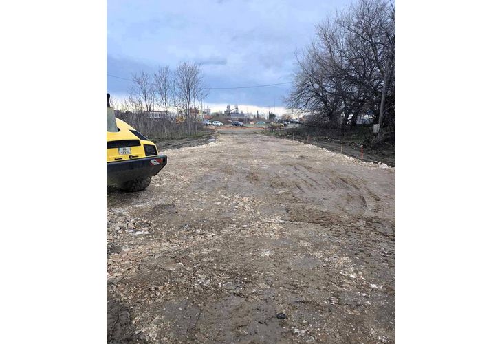 Извършва се II-ри етап от реконструкцията на важна пътна връзка в Асеновград 