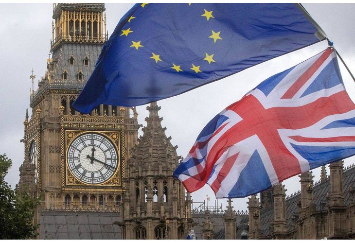 Брекзит доведе до рекорден спад на търговията между Великобритания и ЕС