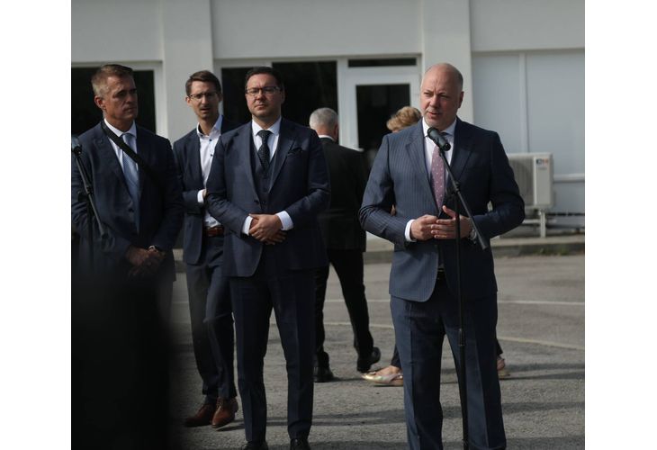 Премиерът Росен желязков и вътрешният министър Даниел Митов