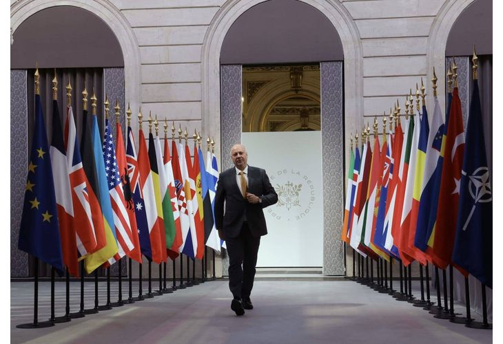 Премиерът Росен Желязков пристигна в Париж за участие в срещата на Коалицията на желаещите