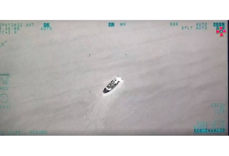 Руски катер край Змийския остров, секунди преди да бъде унищожен