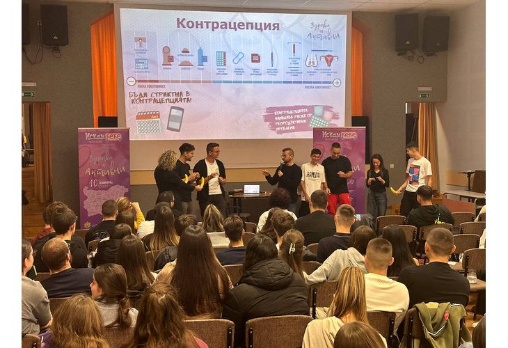"Искам бебе" реализира над 30 успешни образователни модула в училища в страната, с изключително положителна обратна връзка от ученици, преподаватели и родители "Искам бебе" реализира над 30 успешни образователни модула в училища в страната, с изключително положителна обратна връзка от ученици, преподаватели и родители