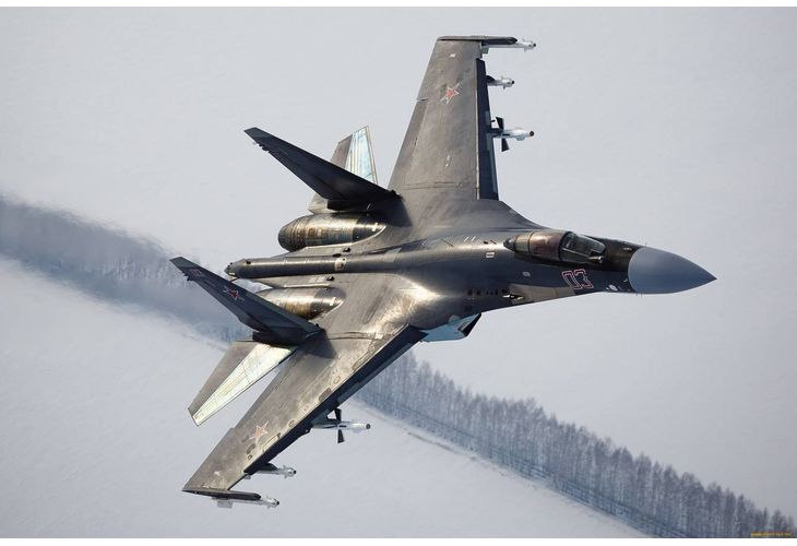 Многоцелеви изтребители Су-35С от руските Виеннокосмически сили са нa процес