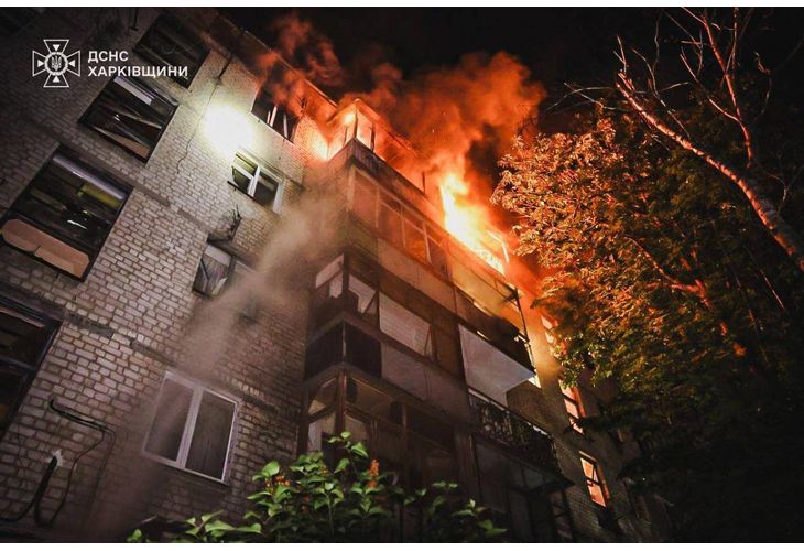 Терористична Русия удари граждански обекти в Харков