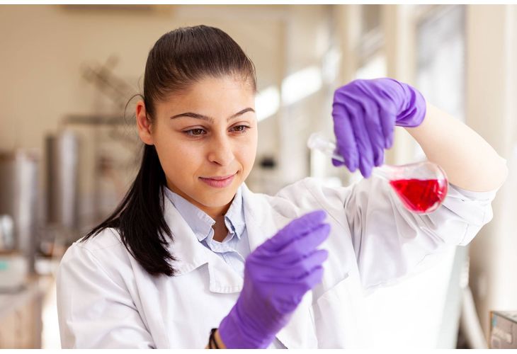 УХТ открива нова специалност ‒ "Хранителни и фармацевтични биотехнологии"