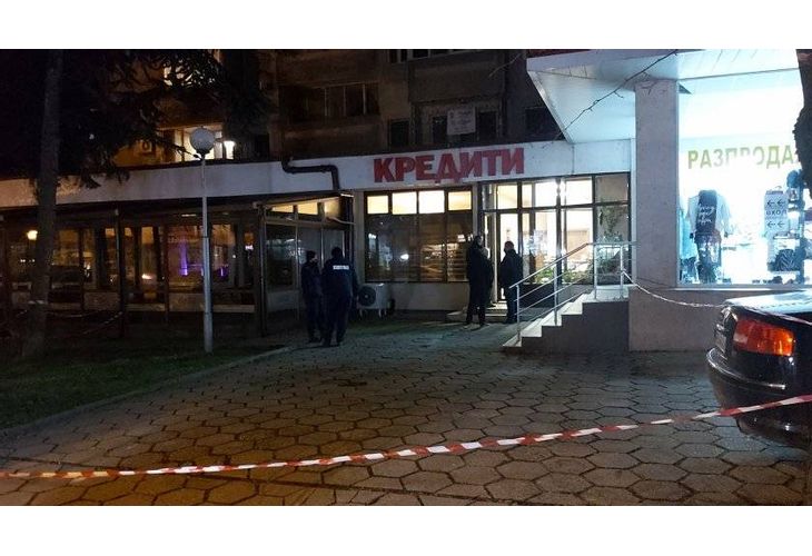 Убийство в Стара Загора - застреляха мъж в заложна къща