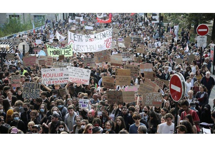 Ученическите протести във Франция