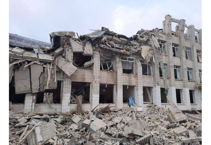 Училище в Житомир, разрушено от руска ракета
