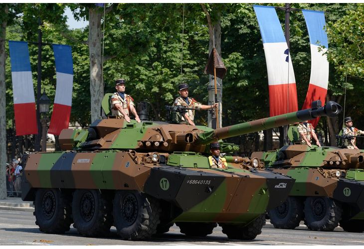 Френска бойна бронирана машина AMX-10 RC