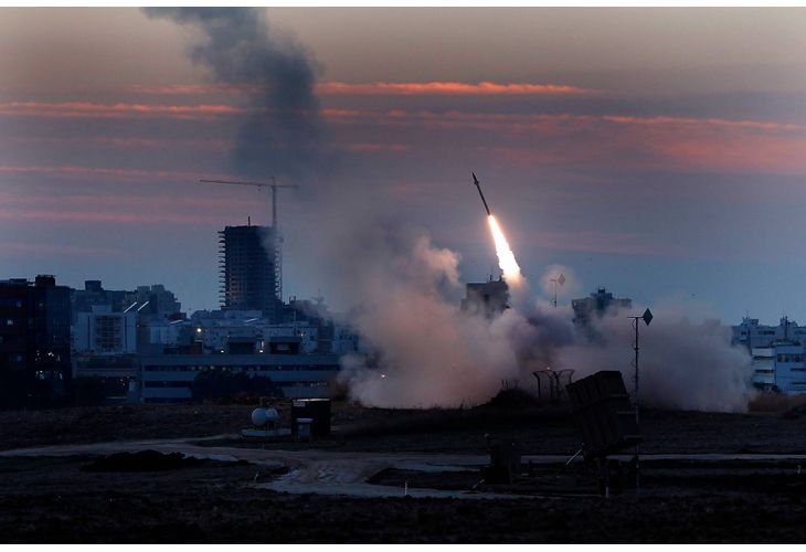 Хамас предприе ракетен обстрел срещу Тел Авив