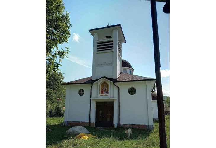 Храм "Св. Николай Чудотворец" в село Ослен Криводол