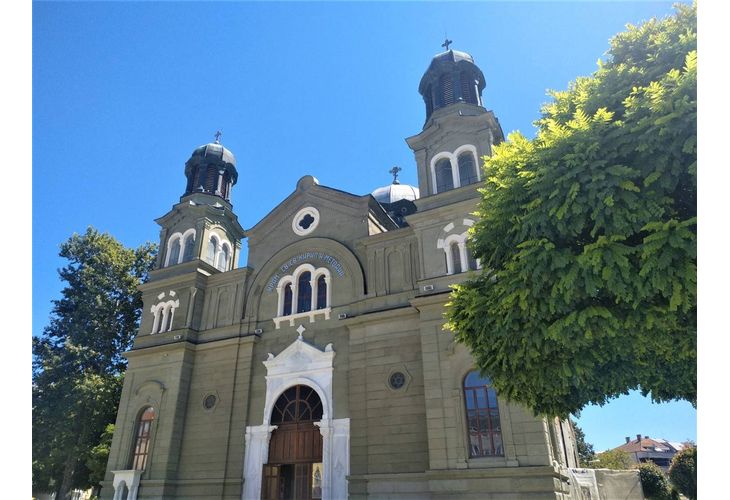 Храм Св. св. Кирил и Методий в Бургас