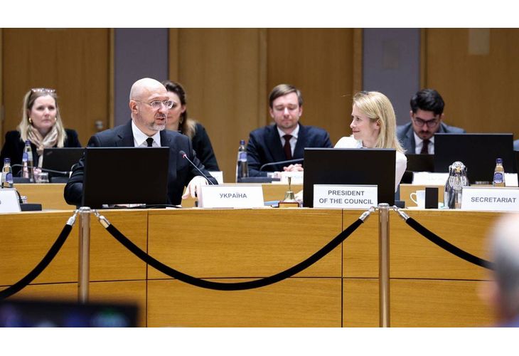 В Брюксел беше обсъдена допълнителна подкрепа за Украйна. На снимката - Денис Шмигъл и Кая Калас 