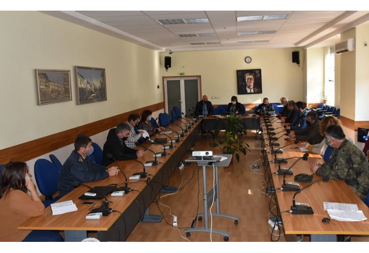 Заседание на Общинския оперативен щаб за превенция и ограничаване разпространението на коронавируса в Ловеч