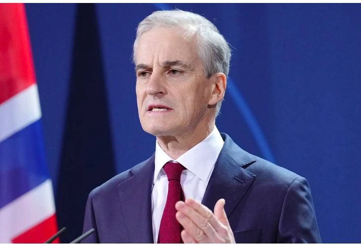 Юнас Гар Стьоре, премиер на Норвегия Юнас Гар Стьоре, премиер на Норвегия