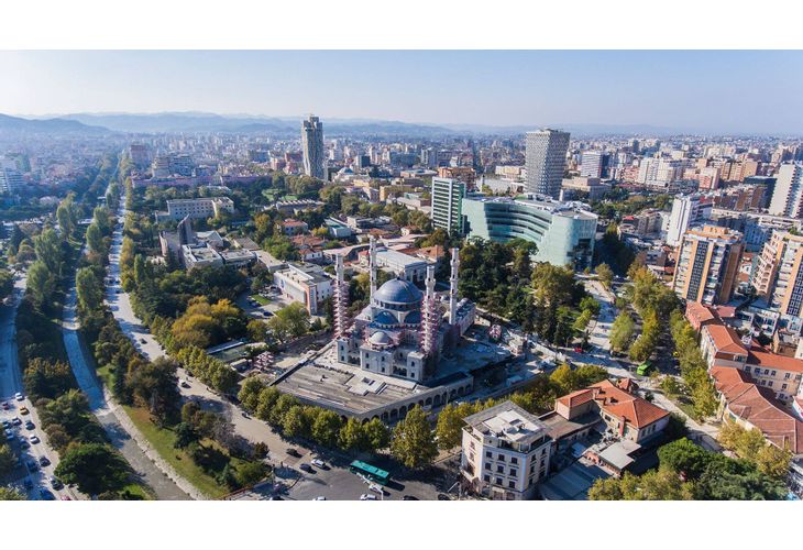 Cuál es la capital de albania