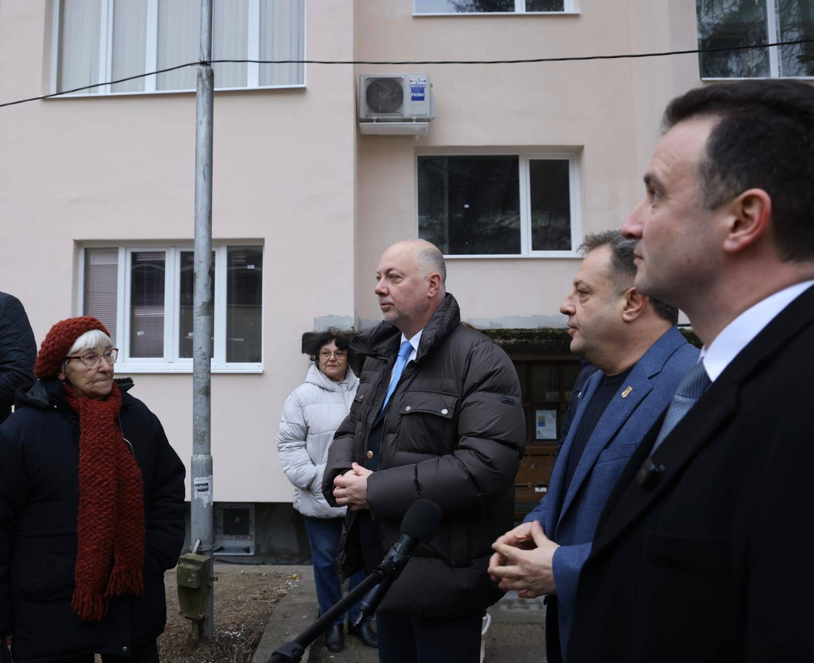 Премиерът Желязков: Оставяме значителен ресурс във фонда и в ББР за саниране на жилищата на българските граждани