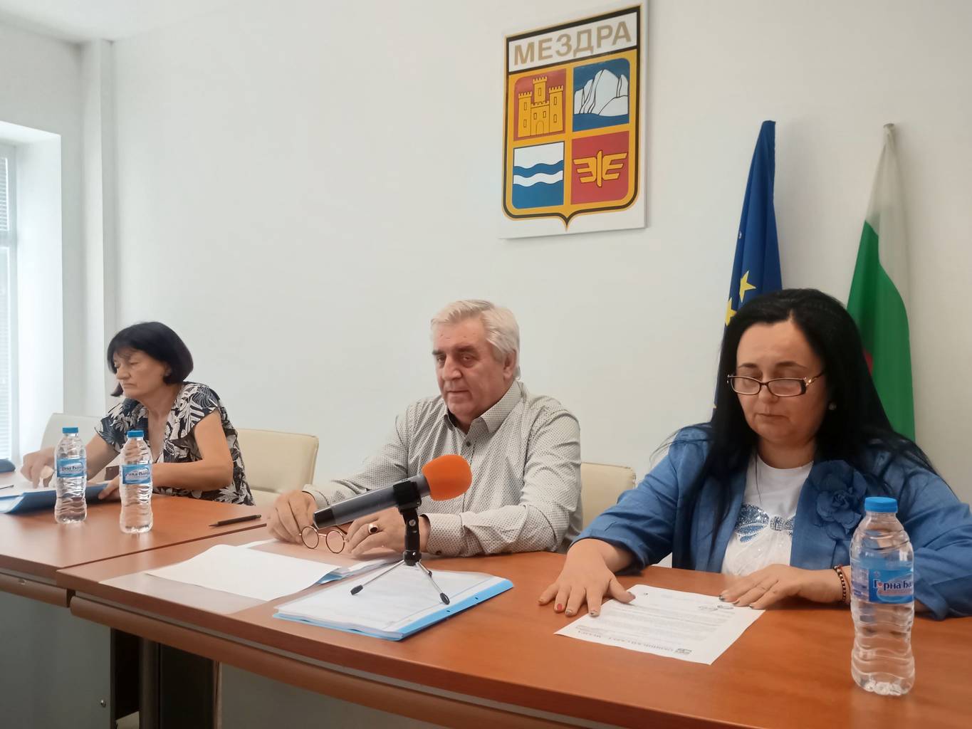 Публично обсъждане на годишния отчет за изпълнението на общинския бюджет на Община Мездра