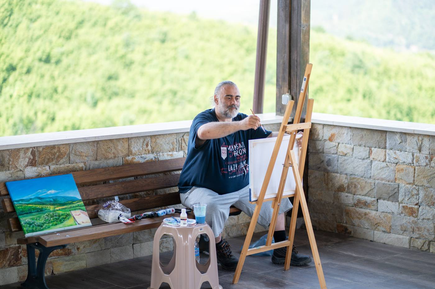 Пленер по живопис в памет на художника Димитър Македонски се проведе край Мездра 