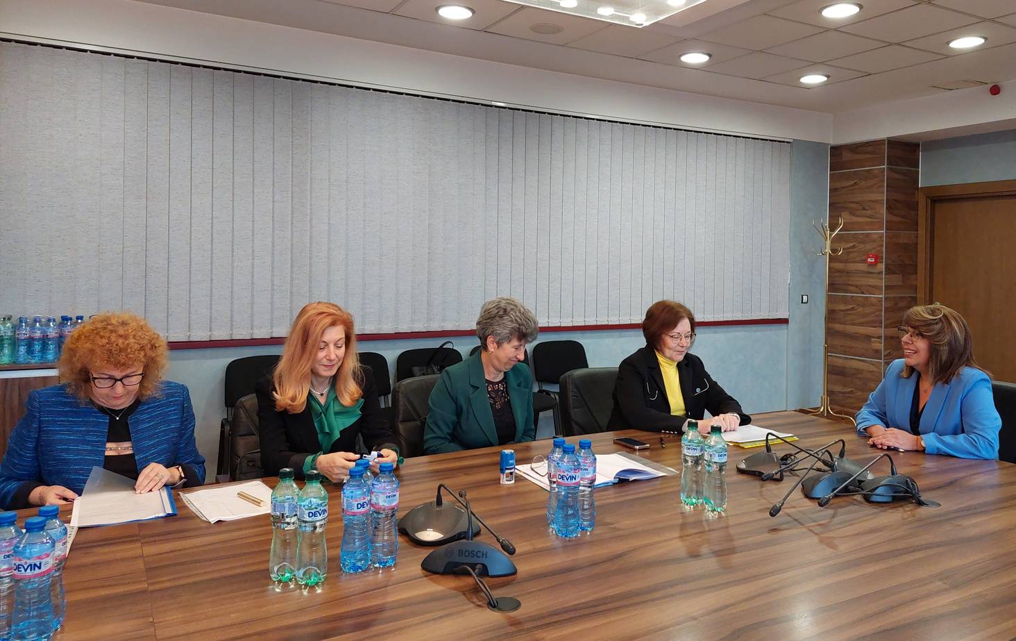 Министър Коритарова подписва тази седмица с 37 общини над 80 споразумения за проекти за близо 36 милиона лева