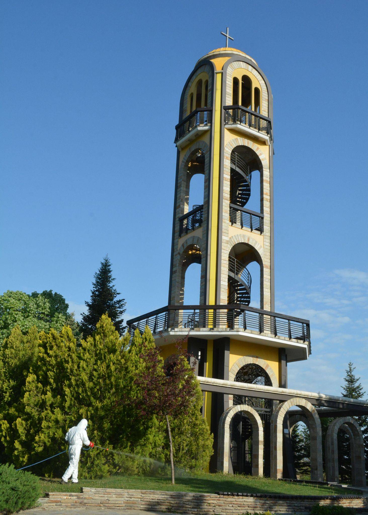  Пръскане срещу кърлежи в Хасково 