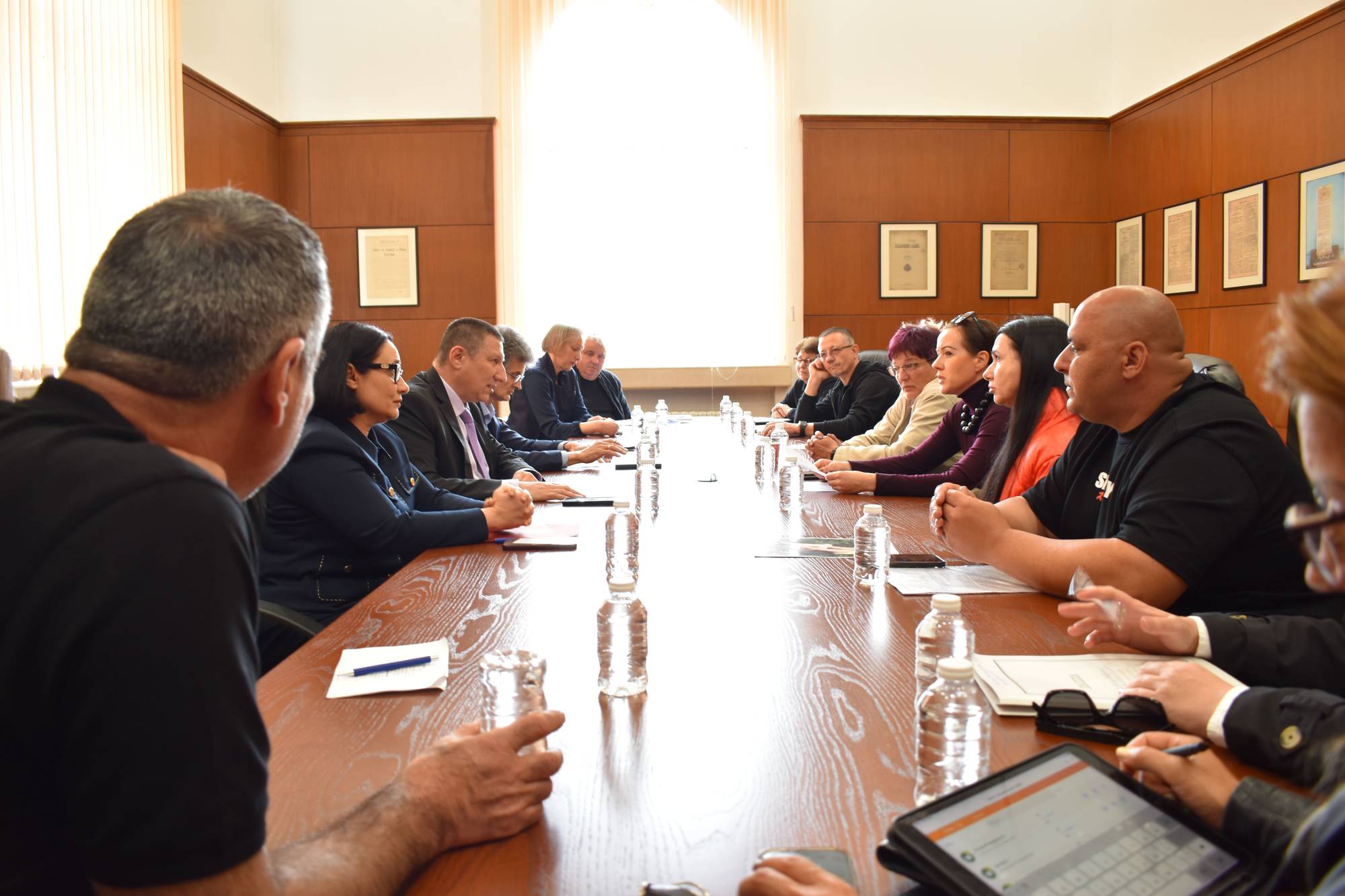  Сарафов срещна родители и близки на починали при произшествия младежи с ограниченията за ускорение работата на прокуратурата по този тип каузи 